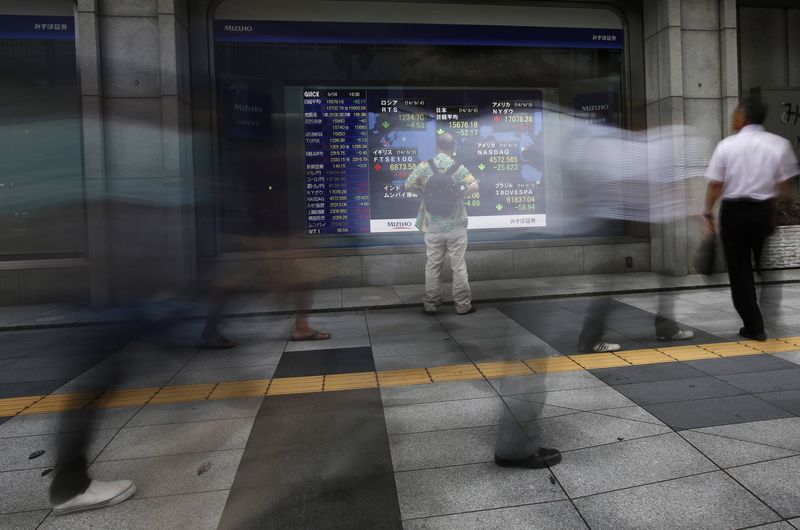 © Reuters. 26日の香港市場概況:ハンセン0.4%高と3日ぶり反発、好決算銘柄に買い