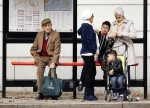 U.K. Gfk Consumer confidence 1 vs. 2 forecast