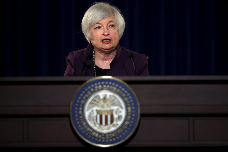© Reuters.  Yellen podría dar indicios sobre la subida de los tipos de la Fed en 2016 en Jackson Hole