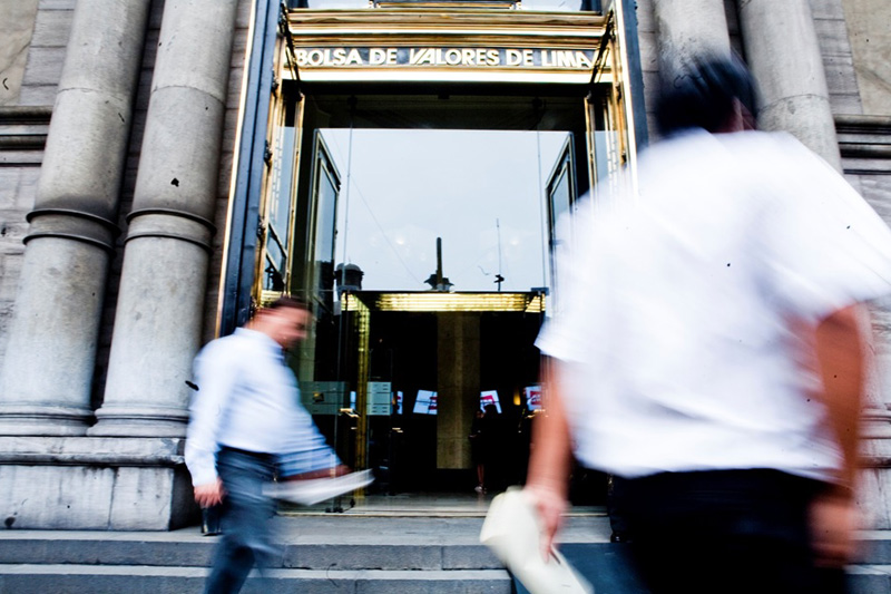 Peru stocks higher at close of trade; S&P Lima General up 0.37%
