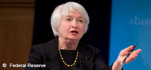 Yellen dice que grandes bancos pueden necesitar más colchones de capital