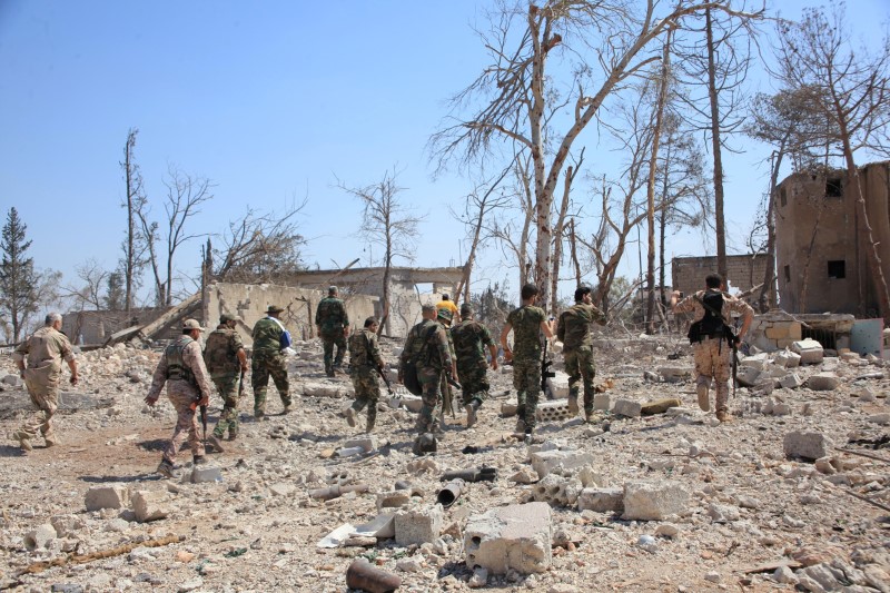 Fighting rages in Aleppo hours after Syrian peace deal 